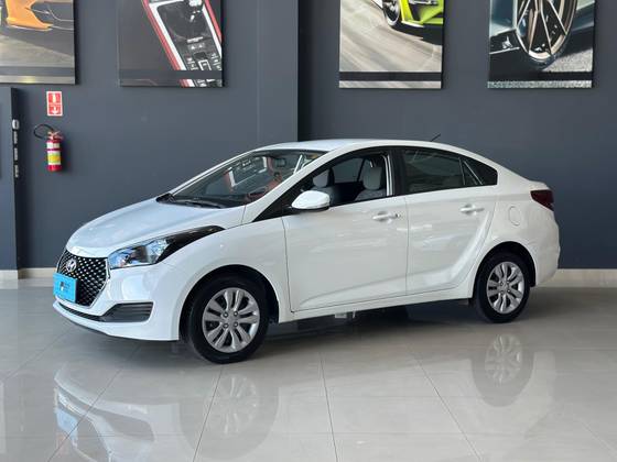 HYUNDAI HB20S 1.6 COMFORT PLUS 16V FLEX 4P MANUAL